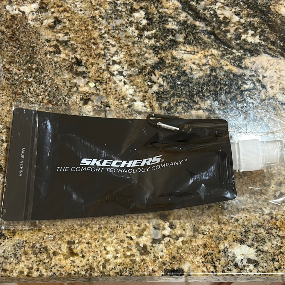 Skechers Black Reusable Water Pouch: Collapsible- NIP